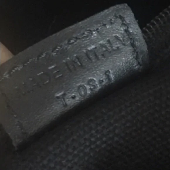 ✨💯Authentic Burberry Tote - Picture 5 of 6